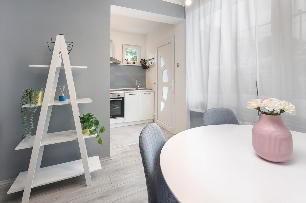 Apartman Lucia Rijeka Bagian luar foto