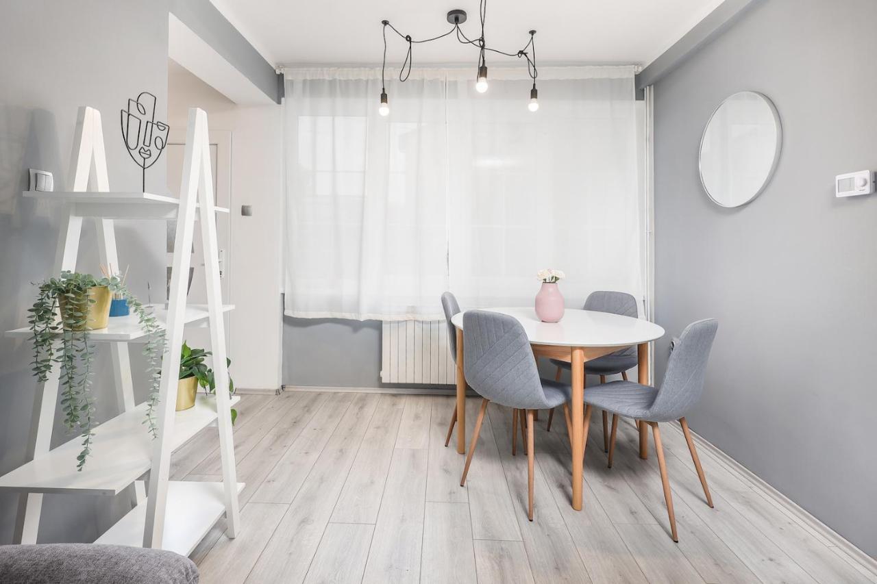 Apartman Lucia Rijeka Bagian luar foto