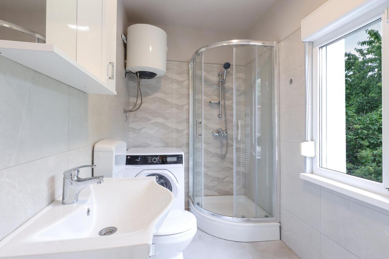 Apartman Lucia Rijeka Bagian luar foto