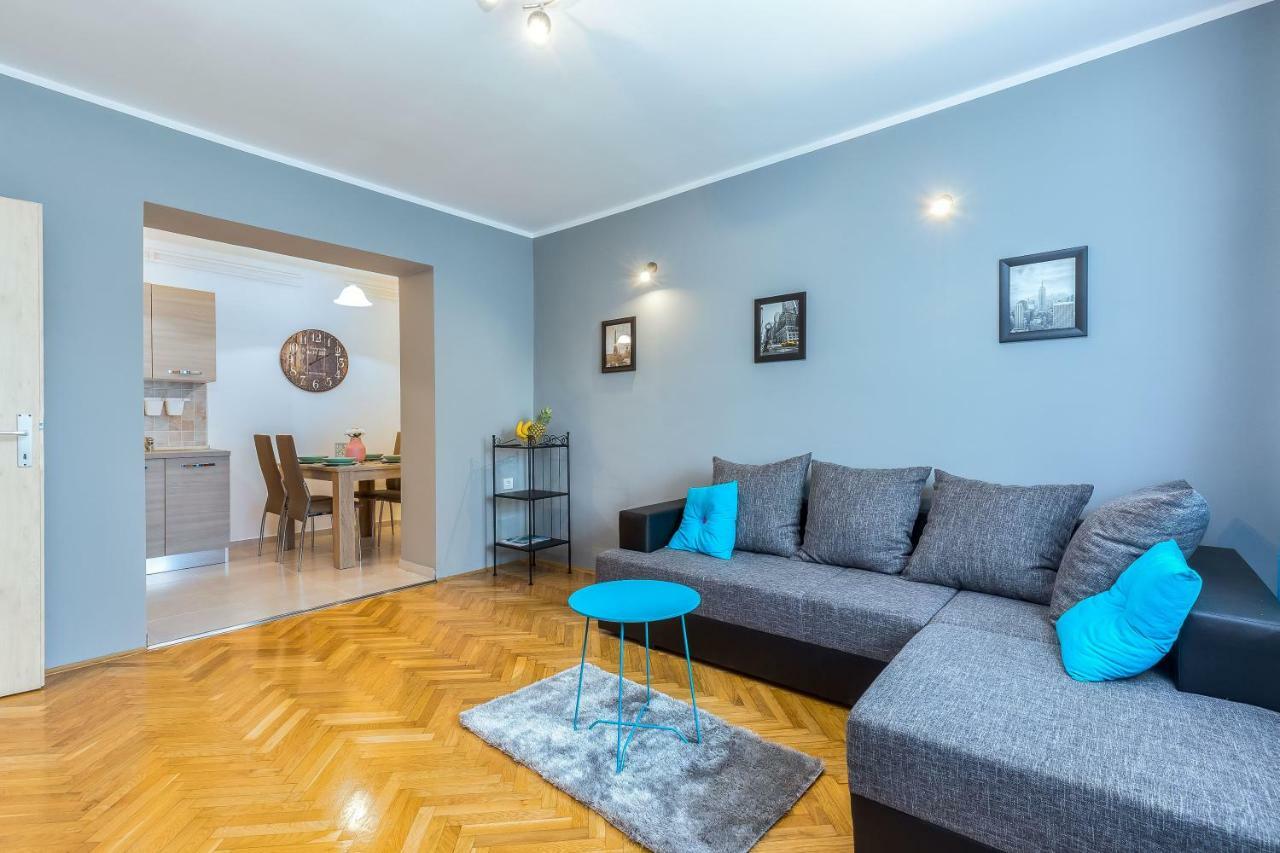 Apartman Lucia Rijeka Bagian luar foto