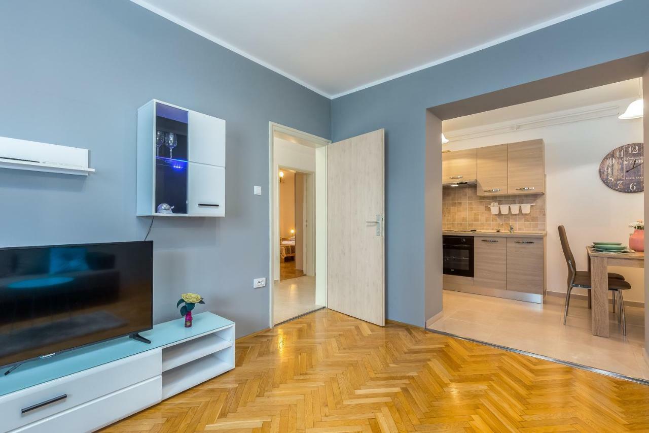Apartman Lucia Rijeka Bagian luar foto