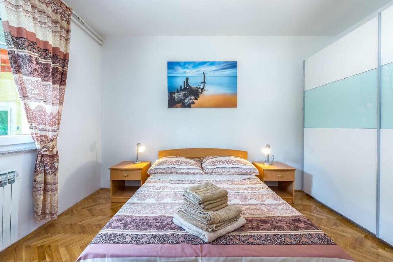 Apartman Lucia Rijeka Bagian luar foto