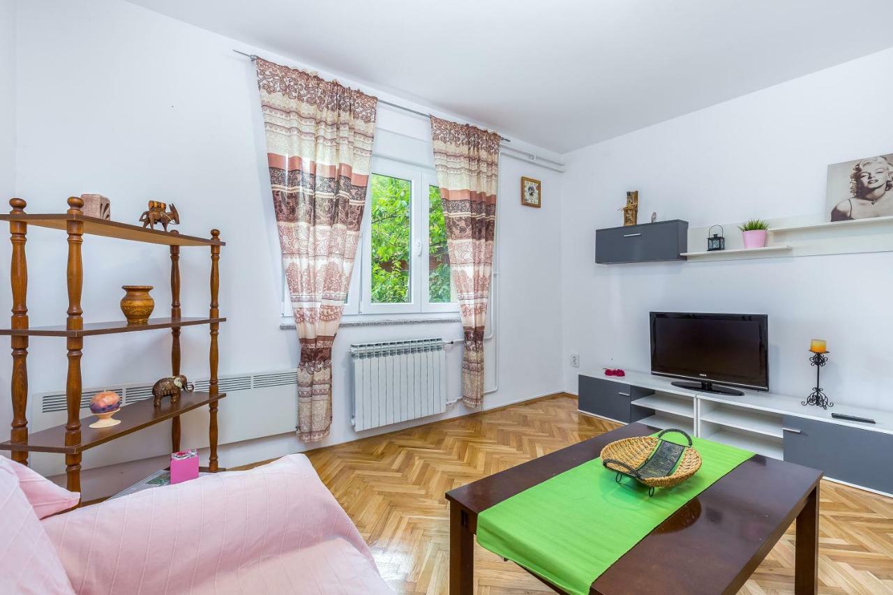 Apartman Lucia Rijeka Bagian luar foto