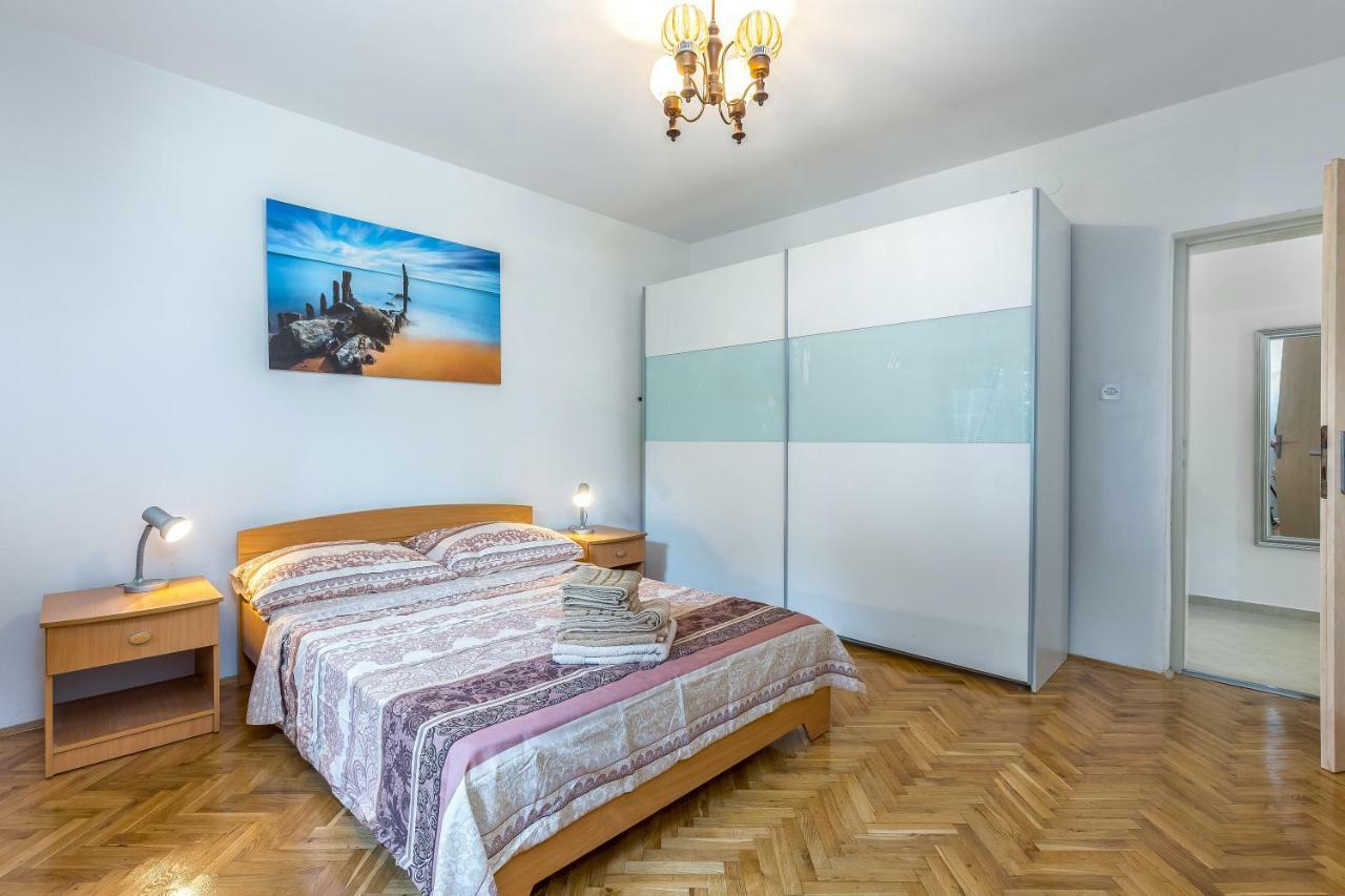 Apartman Lucia Rijeka Bagian luar foto