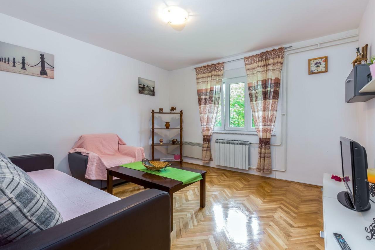 Apartman Lucia Rijeka Bagian luar foto